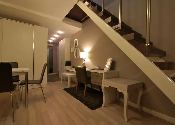 Oda ve Kahvaltı Arwen Premium 4*